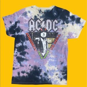 ACDC tie dye graphic T-shirt !